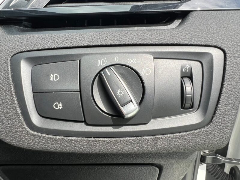 BMW X1 Sドライブ18i DTC★R5税金完納★極良極美★車検ロング★ドラレコ★衝突軽減B★車線変更センサー★シートヒーター★業界最安画像17