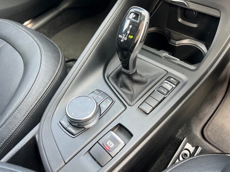 BMW X1 Sドライブ18i DTC★R5税金完納★極良極美★車検ロング★ドラレコ★衝突軽減B★車線変更センサー★シートヒーター★業界最安画像19