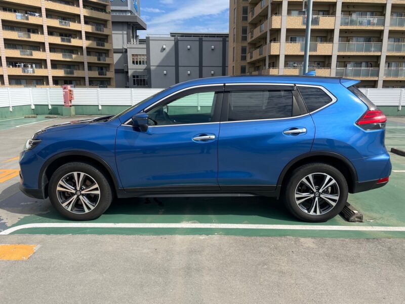 エクストレイル 20X 3列車 4WD★R5税金完納★極上車★車検ロング★後席モニター★走行中TV視聴★衝突軽減B★業界最安画像3