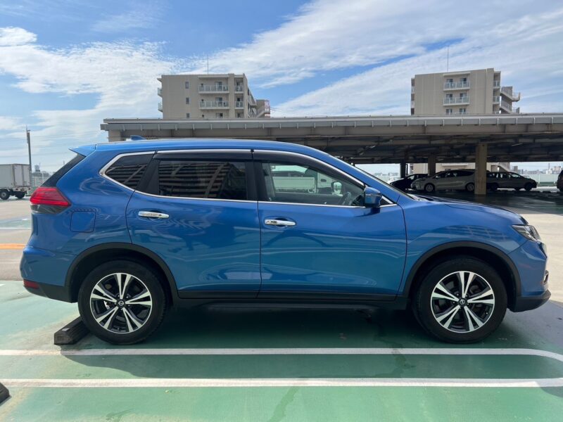 エクストレイル 20X 3列車 4WD★R5税金完納★極上車★車検ロング★後席モニター★走行中TV視聴★衝突軽減B★業界最安画像4