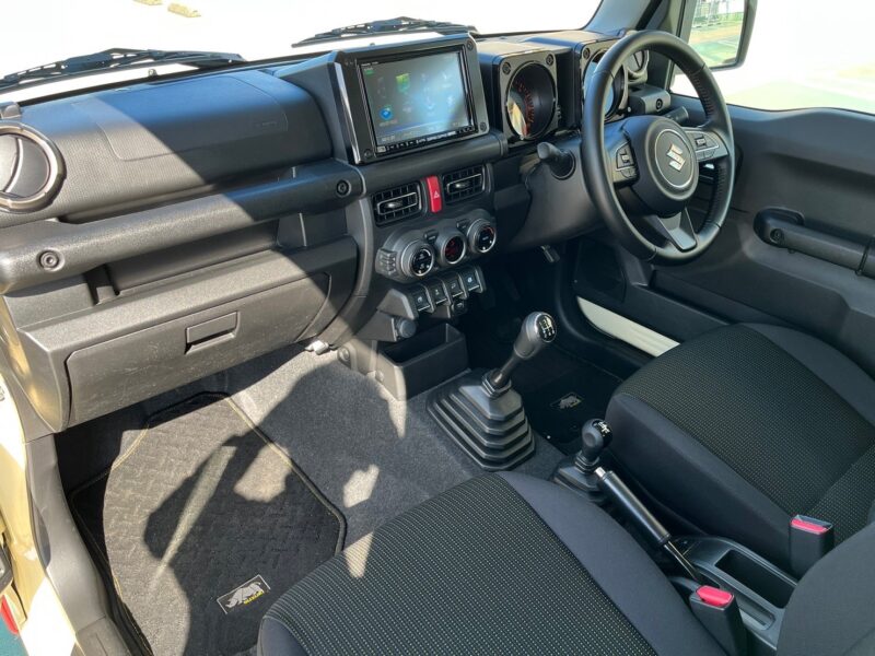 ジムニー 660 XC 4WD 5MT★R5税金完納★極良極美★シートヒーター★衝突軽減B★車線変更センサー★ワンオーナー★走行中TV視聴★業界最安画像9