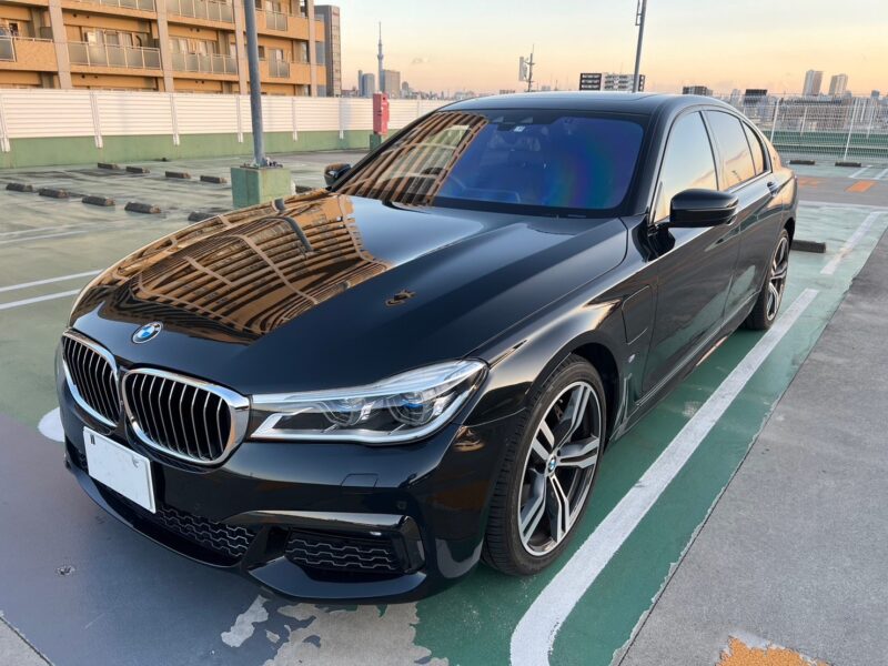 BMW 740e iパフォーマンス Mスポーツ★R5税金完納★サンルーフ★ドラレコ★360°カメラ★最高級セダン★装備充実★衝突軽減B★業界最安画像0