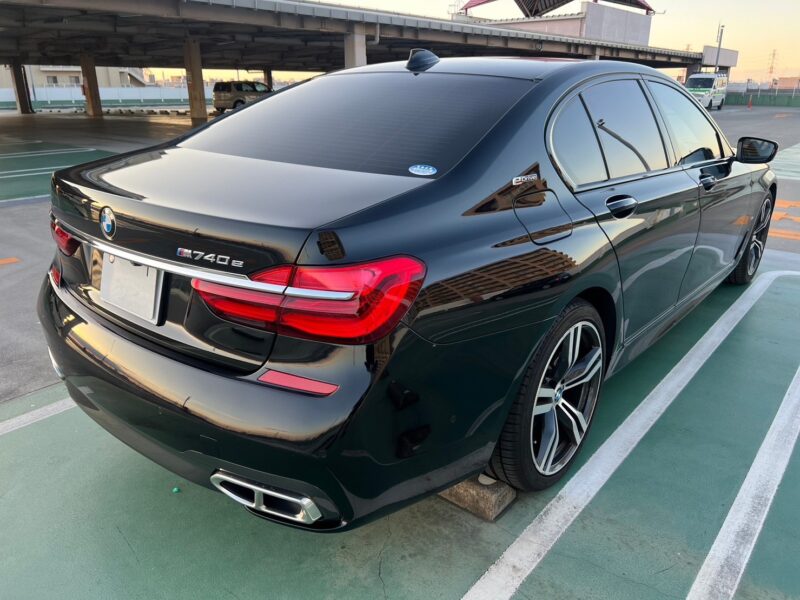 BMW 740e iパフォーマンス Mスポーツ★R5税金完納★サンルーフ★ドラレコ★360°カメラ★最高級セダン★装備充実★衝突軽減B★業界最安画像5