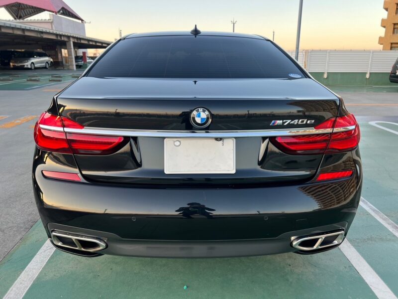 BMW 740e iパフォーマンス Mスポーツ★R5税金完納★サンルーフ★ドラレコ★360°カメラ★最高級セダン★装備充実★衝突軽減B★業界最安画像6