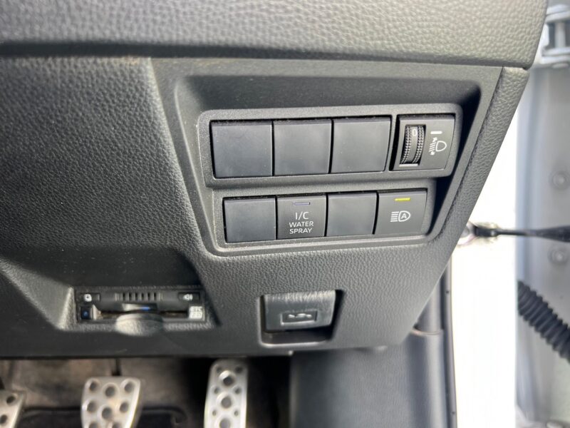 GRヤリス 1.6 RZハイパフォーマンス 4WD 6MT★R5税金完納★272馬力★本格的レース車★4WD★加速◎★VELVA 18インチホイル★装備充実★業界最安画像18