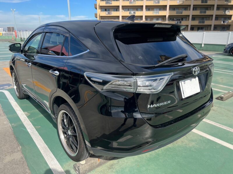 ハリアー 2.0 アドバンスPKG★R5税金完納★車検ロング★パノラマルーフ★ミラーモニター★360°カメラ★プレミアサウンドシステム★パドックスホイール★黒革シート★ドラレコ★衝突軽減B★車線変更センサー★装備充実★業界最安画像6