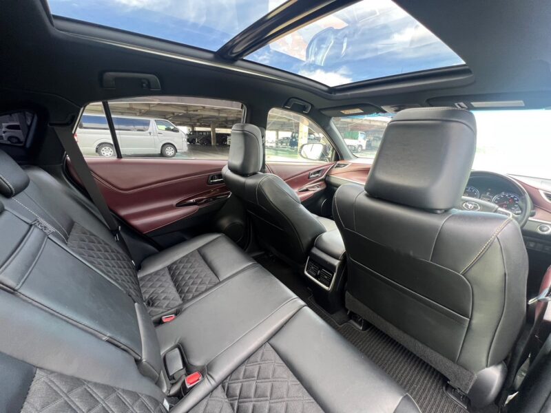 ハリアー 2.0 アドバンスPKG★R5税金完納★車検ロング★パノラマルーフ★ミラーモニター★360°カメラ★プレミアサウンドシステム★パドックスホイール★黒革シート★ドラレコ★衝突軽減B★車線変更センサー★装備充実★業界最安画像12