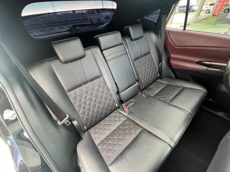 ハリアー 2.0 アドバンスPKG★R5税金完納★車検ロング★パノラマルーフ★ミラーモニター★360°カメラ★プレミアサウンドシステム★パドックスホイール★黒革シート★ドラレコ★衝突軽減B★車線変更センサー★装備充実★業界最安画像13