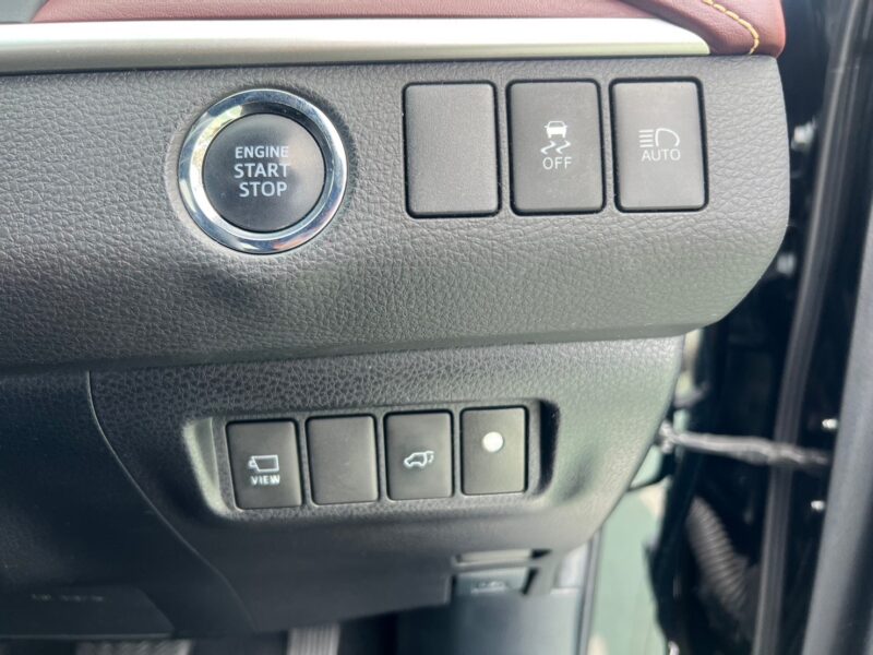 ハリアー 2.0 アドバンスPKG★R5税金完納★車検ロング★パノラマルーフ★ミラーモニター★360°カメラ★プレミアサウンドシステム★パドックスホイール★黒革シート★ドラレコ★衝突軽減B★車線変更センサー★装備充実★業界最安画像21