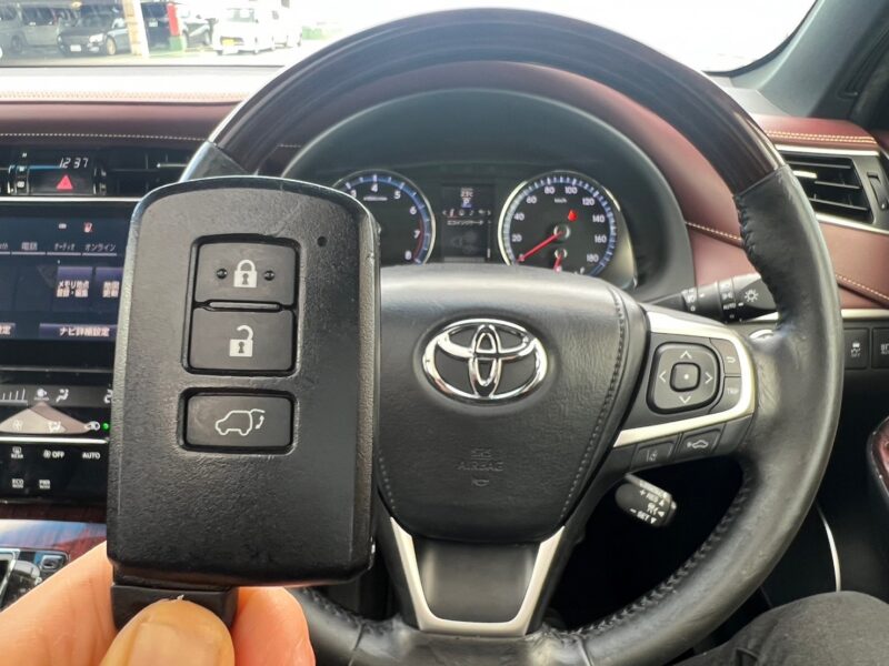 ハリアー 2.0 アドバンスPKG★R5税金完納★車検ロング★パノラマルーフ★ミラーモニター★360°カメラ★プレミアサウンドシステム★パドックスホイール★黒革シート★ドラレコ★衝突軽減B★車線変更センサー★装備充実★業界最安画像25