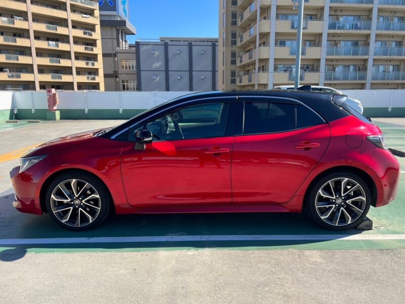 カローラスポーツ 1.8 ハイブリッド GZ★R5税金完納★ドラレコ★走行中TV視聴★シートヒーター★9インチディスプレイ★ブラインドスポットモニター★ブラックルーフ★装備充実★業界最安画像3