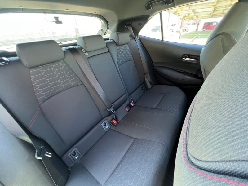 カローラスポーツ 1.8 ハイブリッド GZ★R5税金完納★ドラレコ★走行中TV視聴★シートヒーター★9インチディスプレイ★ブラインドスポットモニター★ブラックルーフ★装備充実★業界最安画像12