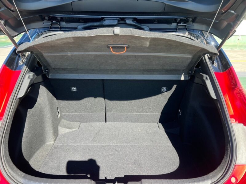 カローラスポーツ 1.8 ハイブリッド GZ★R5税金完納★ドラレコ★走行中TV視聴★シートヒーター★9インチディスプレイ★ブラインドスポットモニター★ブラックルーフ★装備充実★業界最安画像13