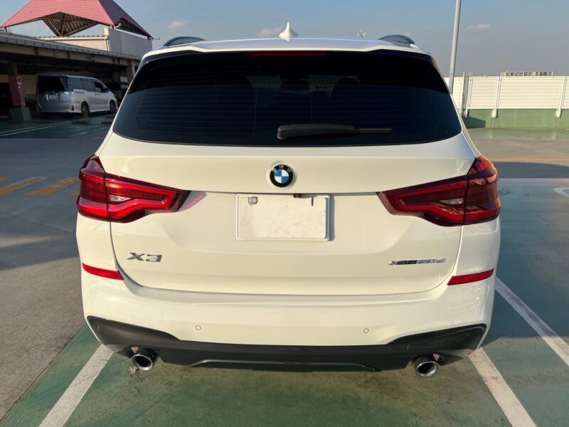 BMW X3 xDrive 20d Mスポーツディーゼルターボ ハイラインPKG 4WD★R5税金完納★極良極美★360°カメラ★パノラマルーフ★走行中TV視聴★レザーシート★装備充実★業界最安画像7