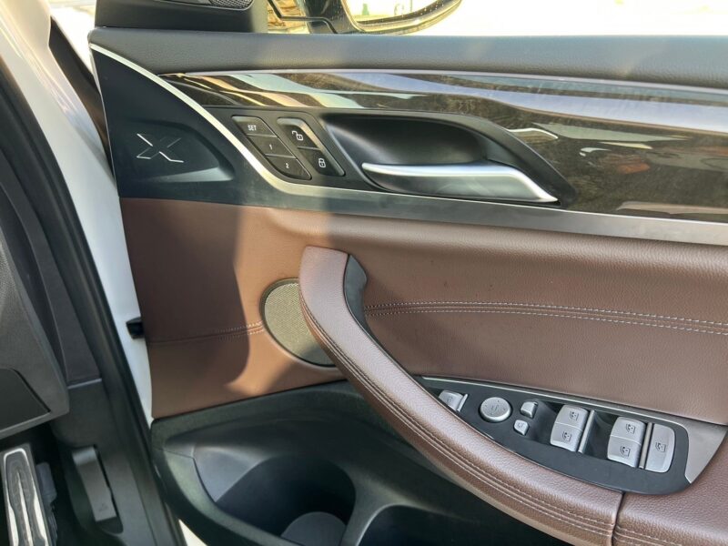 BMW X3 xDrive 20d Mスポーツディーゼルターボ ハイラインPKG 4WD★R5税金完納★極良極美★360°カメラ★パノラマルーフ★走行中TV視聴★レザーシート★装備充実★業界最安画像25