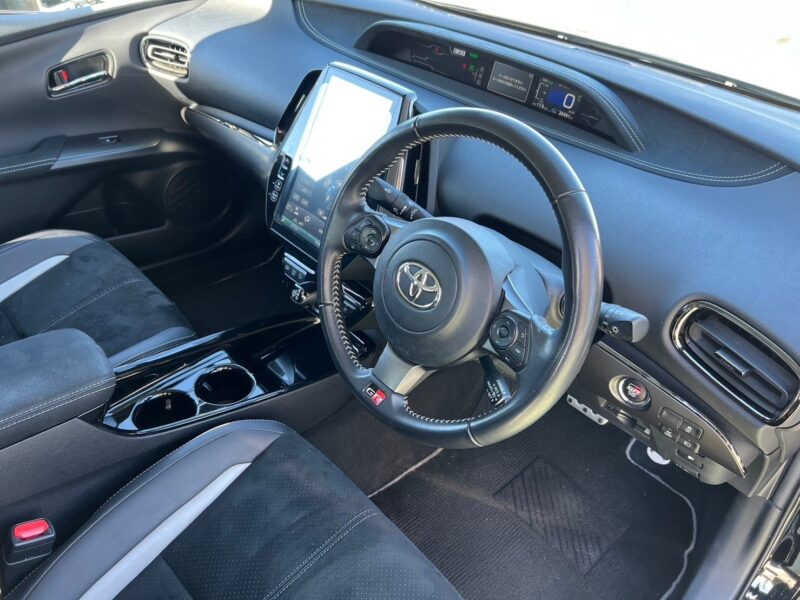 プリウスPHEV 1.8S ナビパッケージ GRスポーツ★R5税金完納★極上車★大人気★シートヒーター★純正ナビ★業界最安画像8