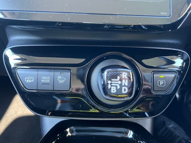 プリウスPHEV 1.8S ナビパッケージ GRスポーツ★R5税金完納★極上車★大人気★シートヒーター★純正ナビ★業界最安画像19