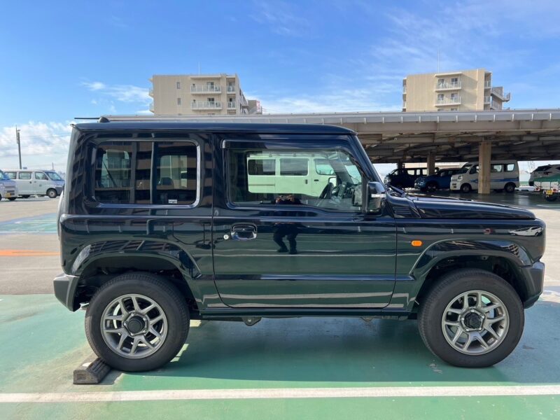 ジムニー 660 XC 4WD 4AT★新車同様★走行0.6万k★R5税金完納★車検ロング★シートヒーター★ドラレコ★車線変更センサー★極良極美★業界最安画像4