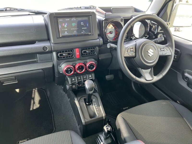 ジムニー 660 XC 4WD 4AT★新車同様★走行0.6万k★R5税金完納★車検ロング★シートヒーター★ドラレコ★車線変更センサー★極良極美★業界最安画像9