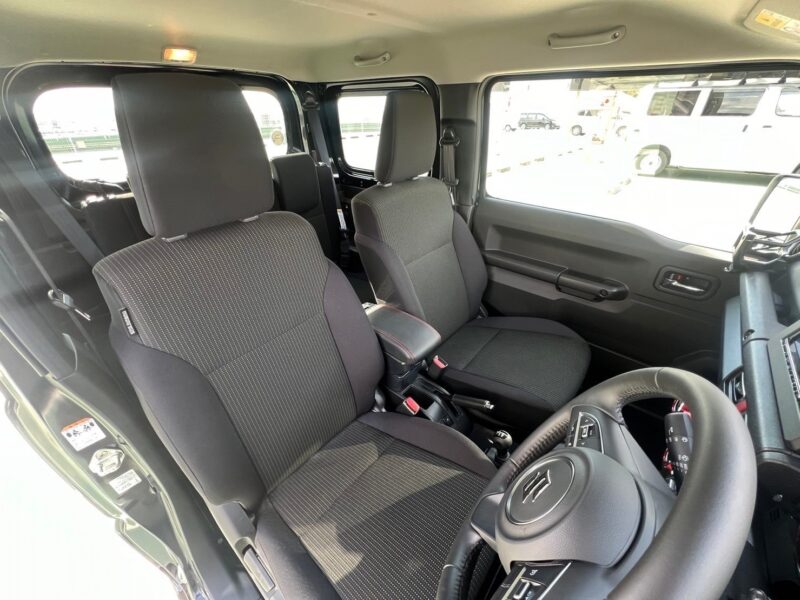 ジムニー 660 XC 4WD 4AT★新車同様★走行0.6万k★R5税金完納★車検ロング★シートヒーター★ドラレコ★車線変更センサー★極良極美★業界最安画像11