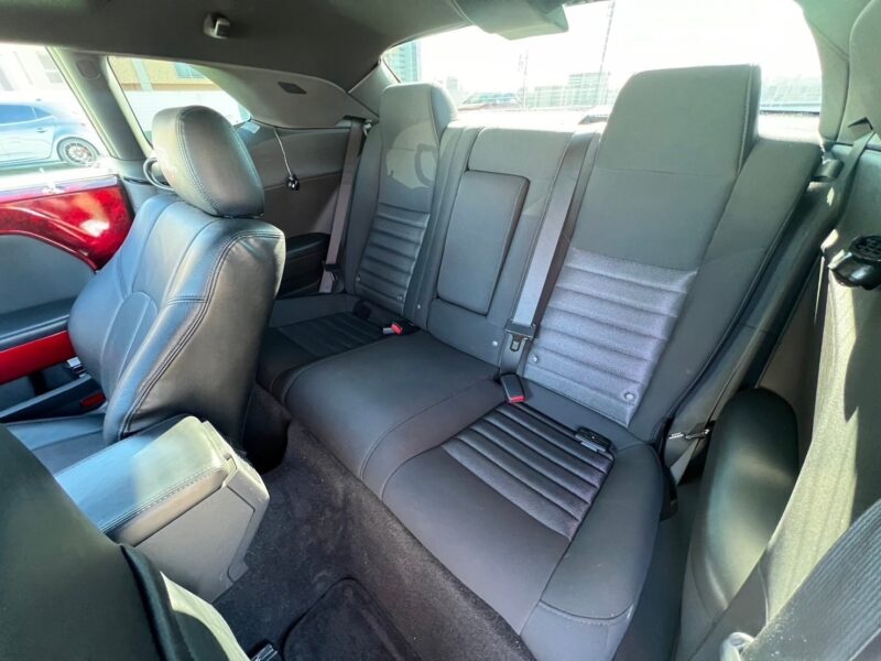 ダッジ チャレンジャー SE★R5税金完納★エアロ★社外マフラー★MOPAR製エアインテーク★ロックフォード製スピーカー★グラントゼロアンプ★work emotion製19インチ★絶好調★業界最安画像12