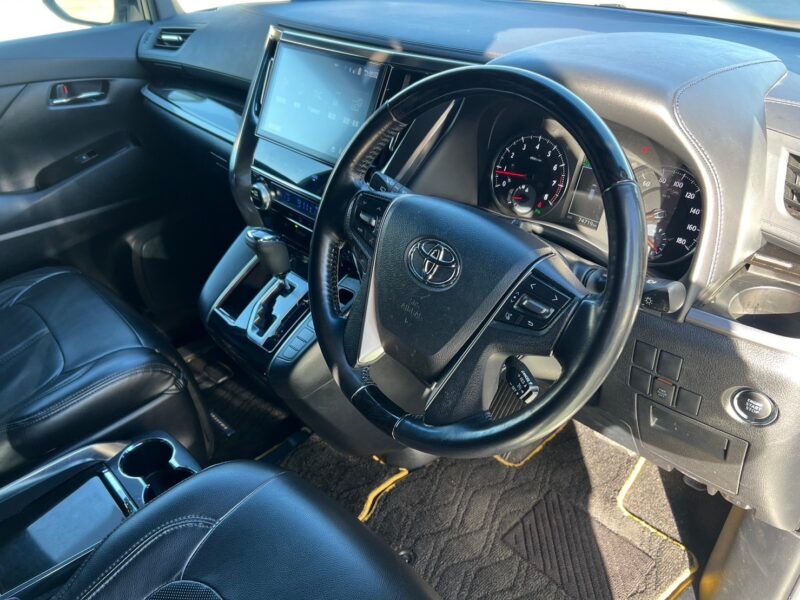 ヴェルファイア 2.5 ZA エディション ゴールデンアイズ★R5税金完納★サンルーフ★後席モニター★走行中TV視聴★業界最安画像8