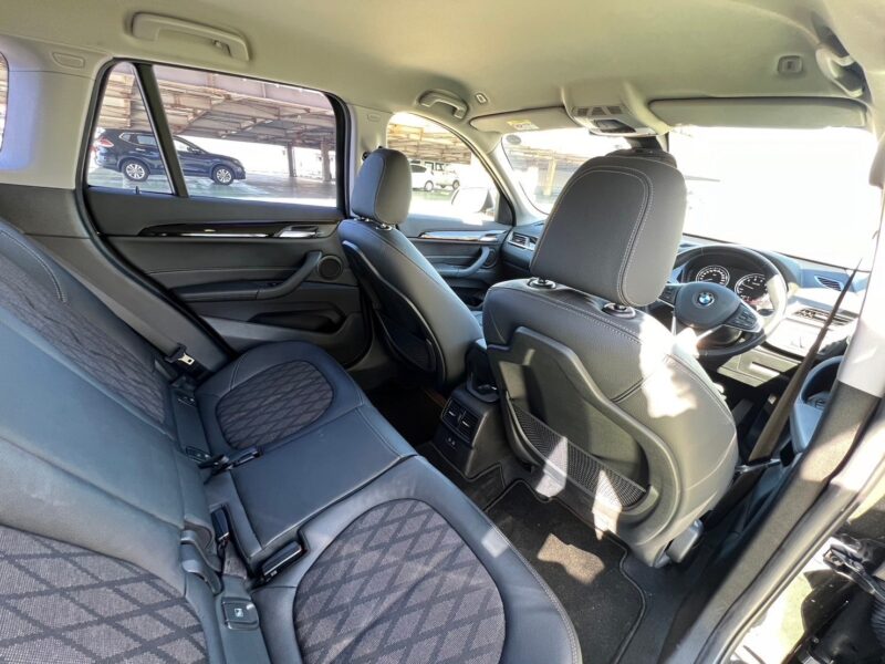 BMW X1 20i xライン4WD★R5税金完納★車検ロング★ヘッドアップディスプレイ★衝突回避軽減ブレーキ★パーキングセンサー★車線変更センサー★業界最安画像12