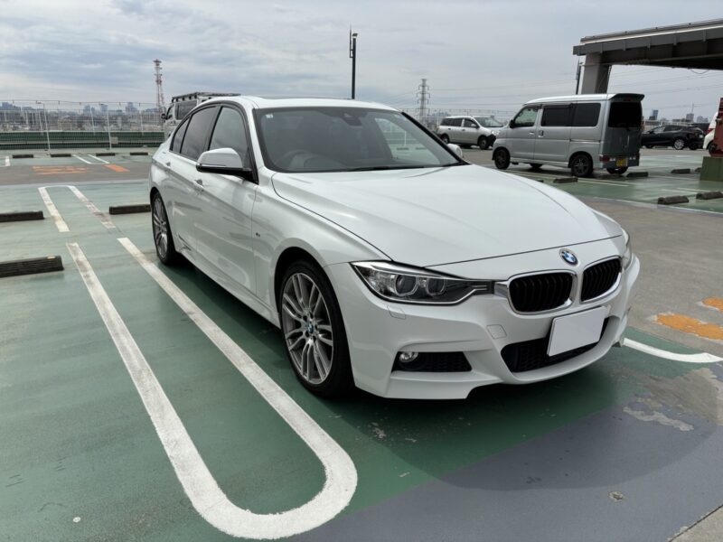 BMW 320d Mスポーツ★R5税金完納★極上車★ハーフレザーシート★衝突軽減ブレーキ★レーンアシスト★装備充実★びっくり価格画像1