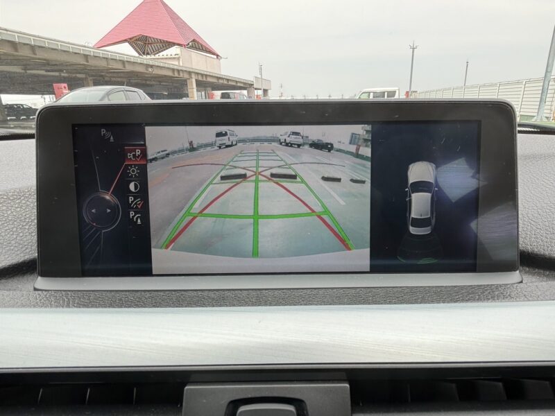 BMW 320d Mスポーツ★R5税金完納★極上車★ハーフレザーシート★衝突軽減ブレーキ★レーンアシスト★装備充実★びっくり価格画像15