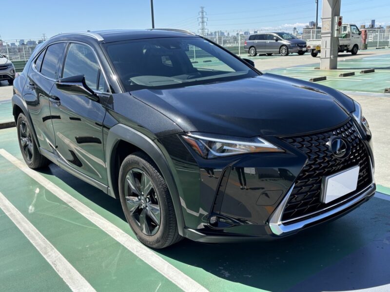 レクサスUX 200ブルーエディション★極良極美★大人気★サンルーフ★衝突軽減ブレーキ★レーンアシスト★装備充実★業界最安画像1