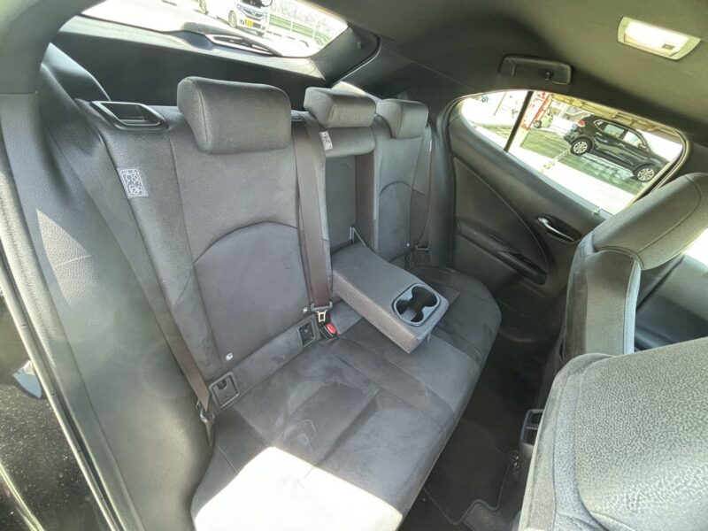 レクサスUX 200ブルーエディション★極良極美★大人気★サンルーフ★衝突軽減ブレーキ★レーンアシスト★装備充実★業界最安画像7