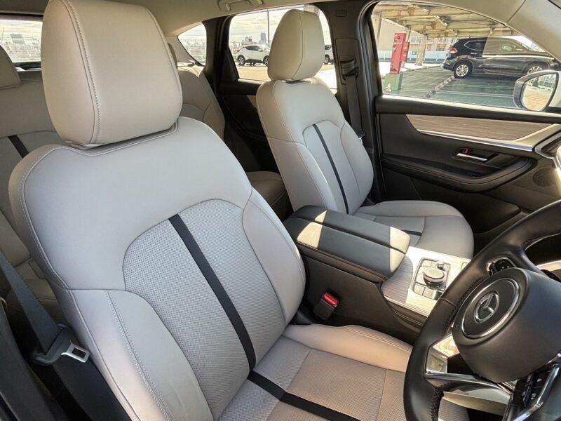 CX-60 25S Lパッケージ★R5税金完納★新車同様★走行0.8万k★極上車★シートヒーター★360°カメラ★衝突軽減ブレーキ★ホワイトレザーシート★装備充実★業界最安画像17