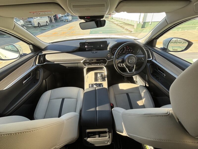 CX-60 25S Lパッケージ★R5税金完納★新車同様★走行0.8万k★極上車★シートヒーター★360°カメラ★衝突軽減ブレーキ★ホワイトレザーシート★装備充実★業界最安画像18