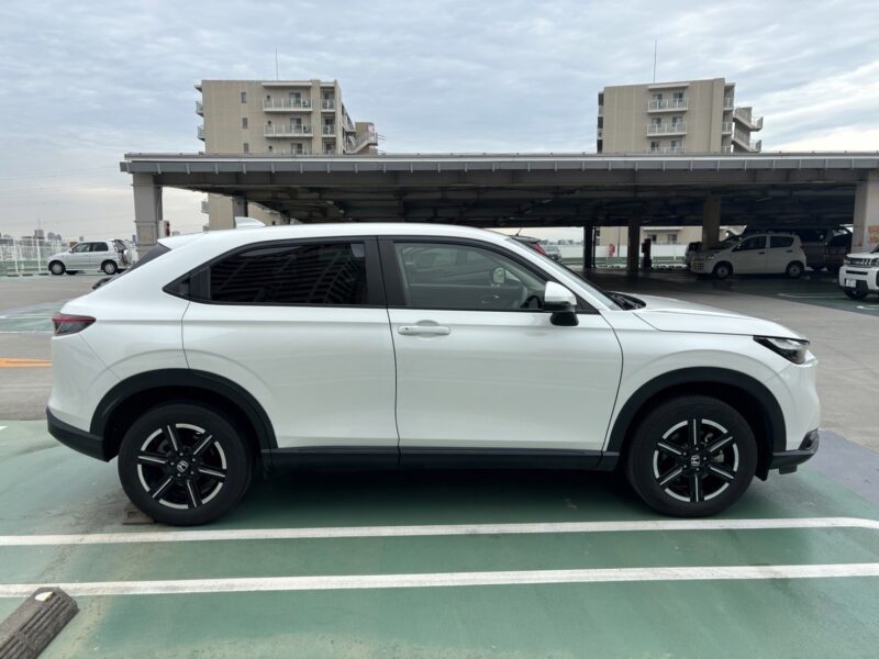 ヴェゼル 1.5 e:HEV X★R5税金完納★極上車★アダプティブクルーズコントロール★衝突軽減ブレーキ★パーキングセンサー★レーンアシスト★業界最安画像3