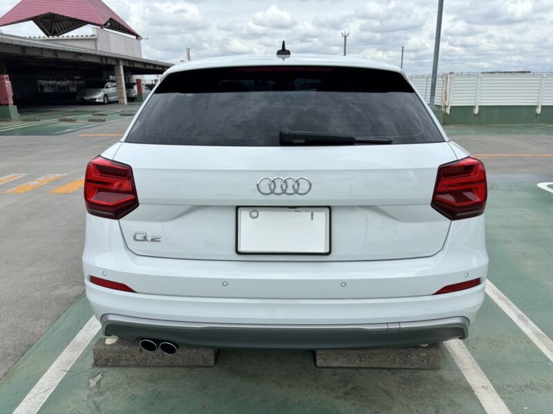 アウディ Q2 35TFSI シリンダーオンデマンドスポーツ SラインPKG★現行型★ワンオーナー★上級グレード★車検ロング★極上車★ハーフレザー★装備充実★業界最安画像7