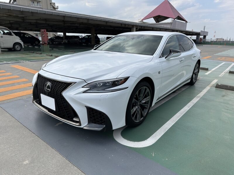 レクサス LS500 Fスポーツ★R5税金完納★極良極美★大人気★赤レザー★ミラーモニター★車検ロング★装備充実★業界最安画像0