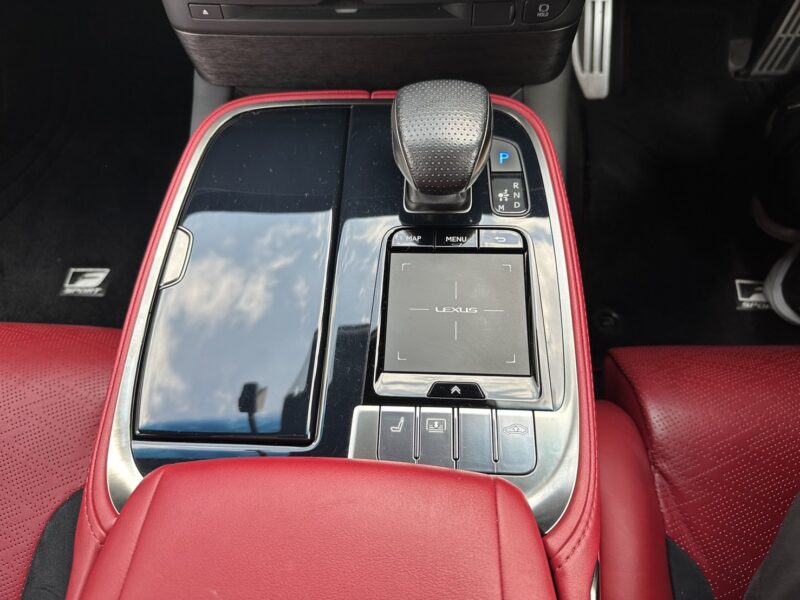 レクサス LS500 Fスポーツ★R5税金完納★極良極美★大人気★赤レザー★ミラーモニター★車検ロング★装備充実★業界最安画像16