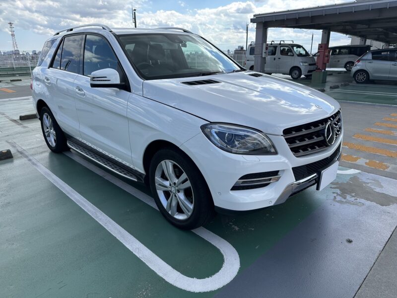 ML350 ブルーテック 4マチック レザー★R5税金完納★ブレーキパット新品★ディーゼル★360°カメラ★業界最安画像1