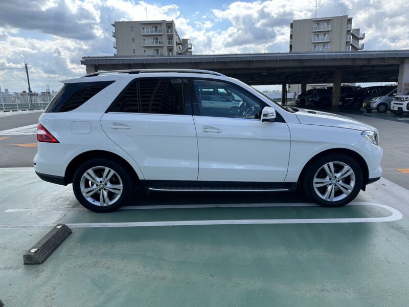 ML350 ブルーテック 4マチック レザー★R5税金完納★ブレーキパット新品★ディーゼル★360°カメラ★業界最安画像4