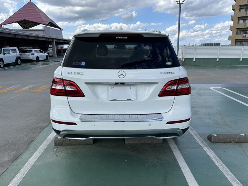 ML350 ブルーテック 4マチック レザー★R5税金完納★ブレーキパット新品★ディーゼル★360°カメラ★業界最安画像7