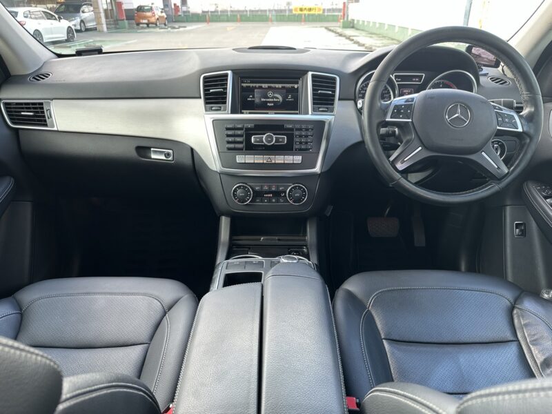 ML350 ブルーテック 4マチック レザー★R5税金完納★ブレーキパット新品★ディーゼル★360°カメラ★業界最安画像13