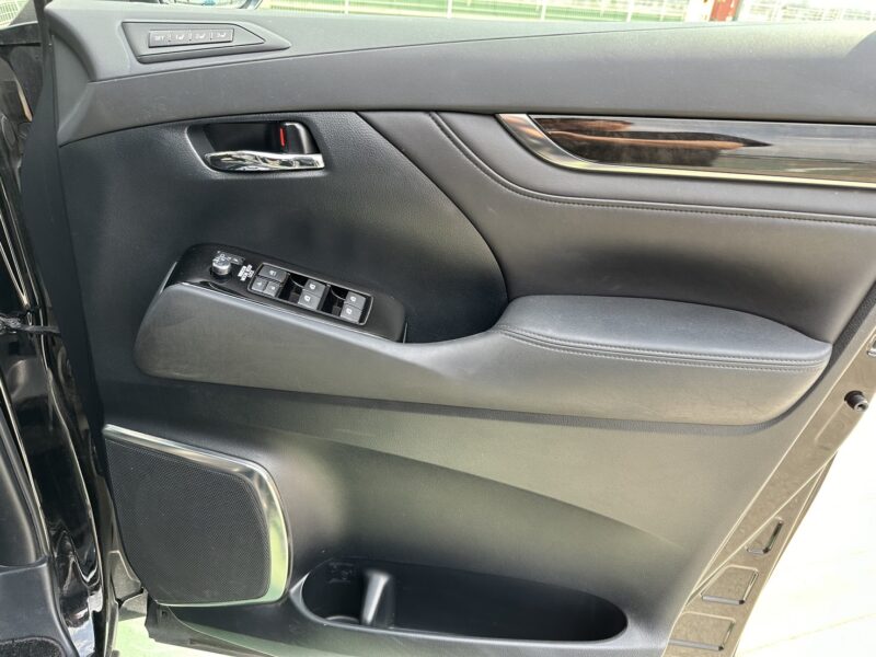 ヴェルファイア Z Gエディション★R6税金完納★サンルーフ★パワーシート★ハーフレザー★業界最安画像21