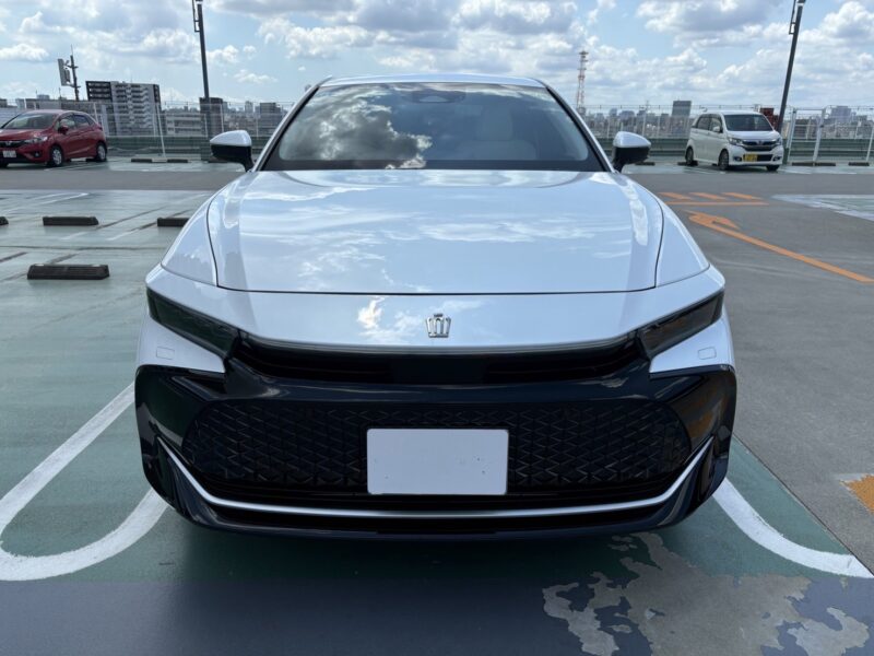 「新品未使用」クラウン クロスオーバーホワイト クラウンクロスオーバー 未使用車の中古車を探すなら【グーネット】