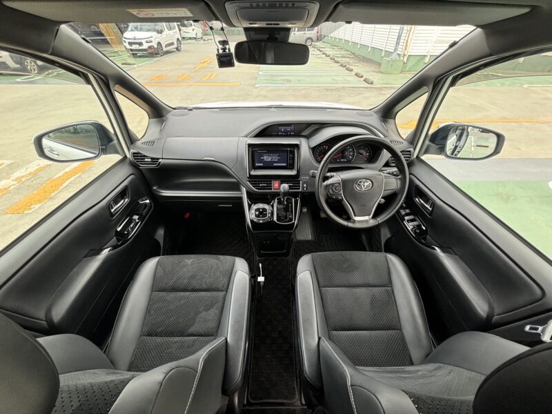 ヴォクシー ZS 煌Ⅲ★税金完納★極上車★車検ロング★後席モニター★走行中TV視聴★業界最安画像15