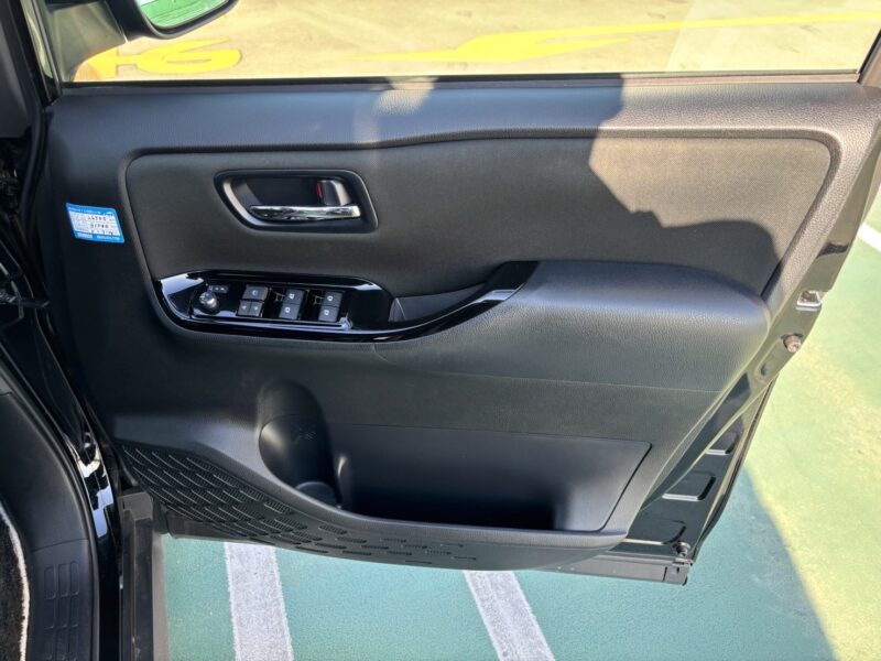 ヴォクシー ZS 煌Ⅱ★大人気★アルパイン後席モニター★ドラレコ★業界最安画像9