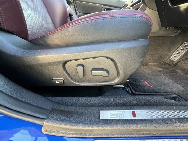 レヴォーグ1.6STI スポーツ アイサイト ★極上車★4WD★レザーシート★業界最安画像17