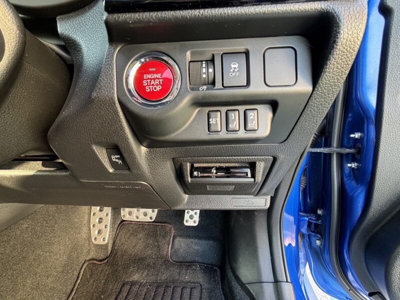 レヴォーグ1.6STI スポーツ アイサイト ★極上車★4WD★レザーシート★業界最安画像18