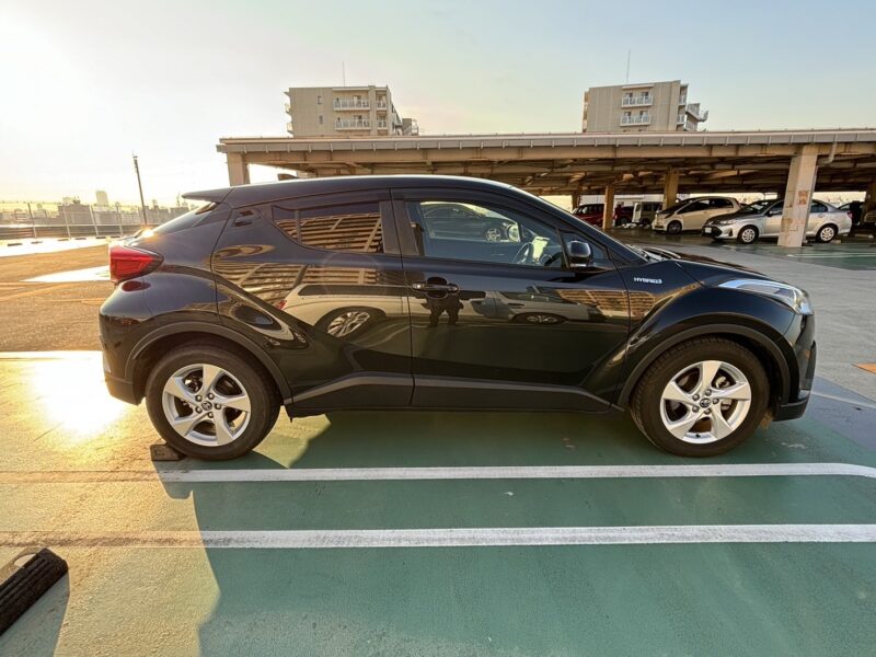 CHR 1.8ハイブリッド S ★R6税金完納★極上車★ドラレコ★大人気★業界最安画像4