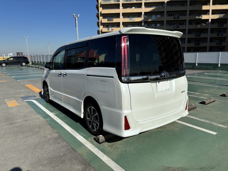 ノア SI W×BⅢ★大人気★両側電動スライド★オートドライブ★業界最安画像5