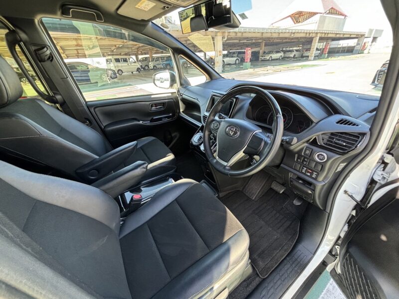 ノア SI W×BⅢ★大人気★両側電動スライド★オートドライブ★業界最安画像10